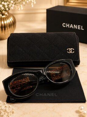 CHANEL Chain CC Sunglasses Black Gold Pink Oversized Designer Luxury Shades